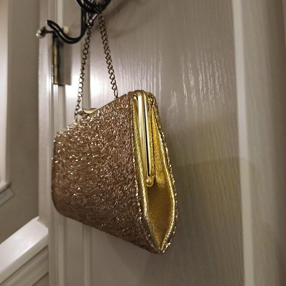 Vintage 1970s Golden Glitter snap shut with chain handle handbag - Picture 5 of 6